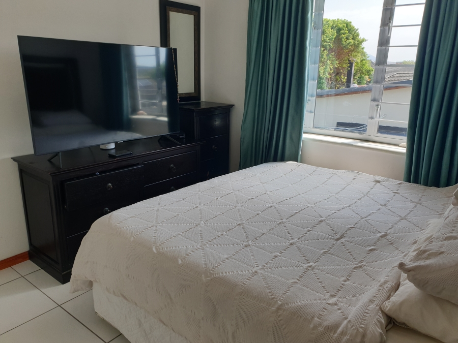 To Let 3 Bedroom Property for Rent in Diep River Western Cape